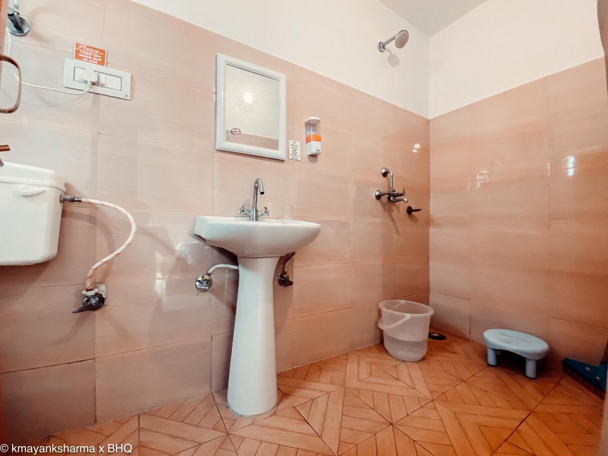Backpackers Headquarter Manaliホステル 部屋 写真